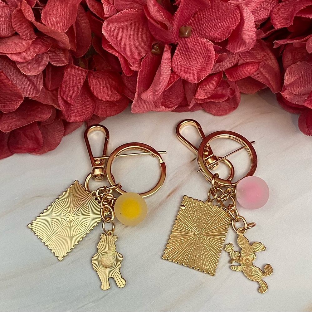 Winnie the Pooh and Piglet Keychain Charms - Picture 12 of 15